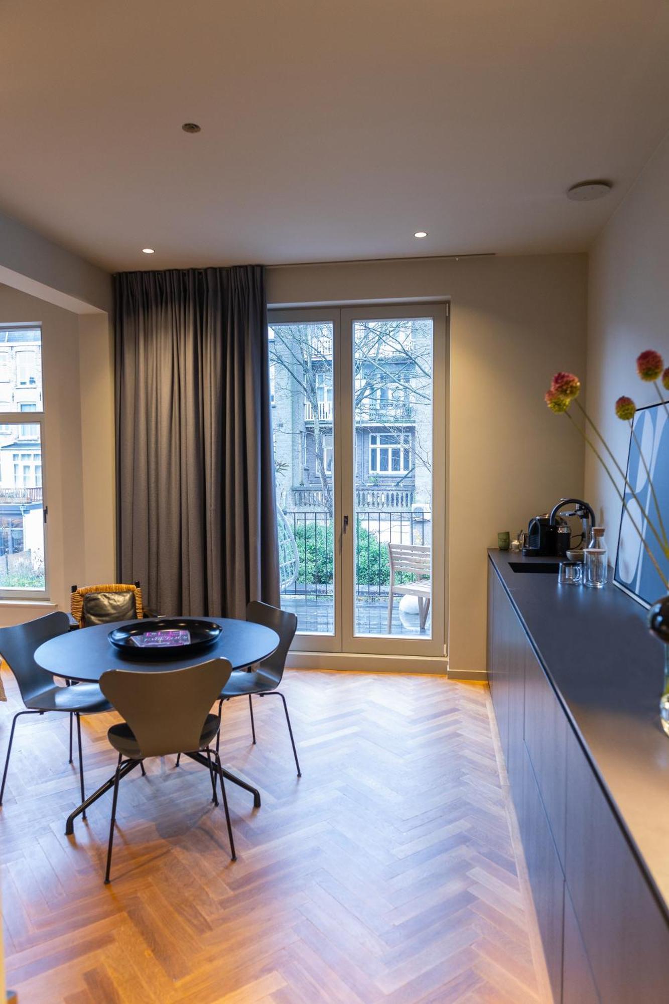 Bed and Breakfast Vondel 99 Amsterdam Exterior foto